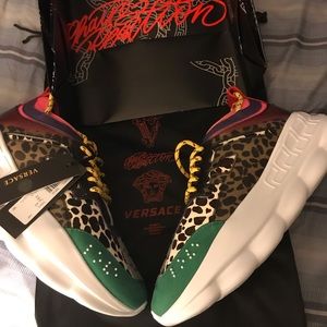 Men’s Versace Sneakers size (45) brand new